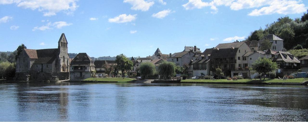 Logis Face A L'abbatiale Apartment Beaulieu-sur-Dordogne
